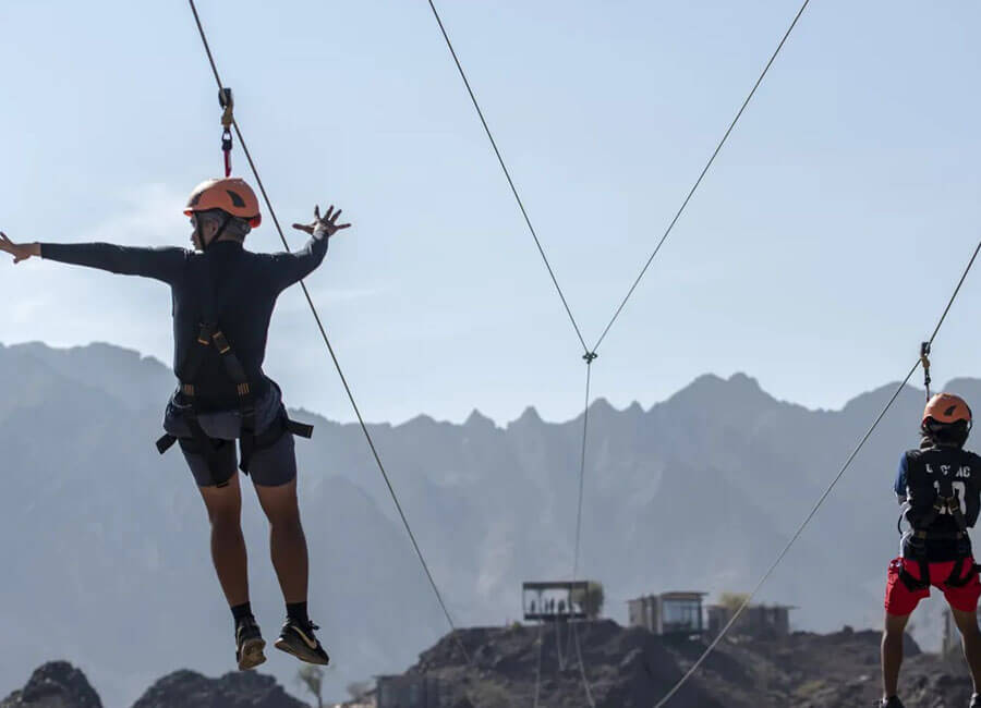 11-activities-hatta-wadi-twin-zipline