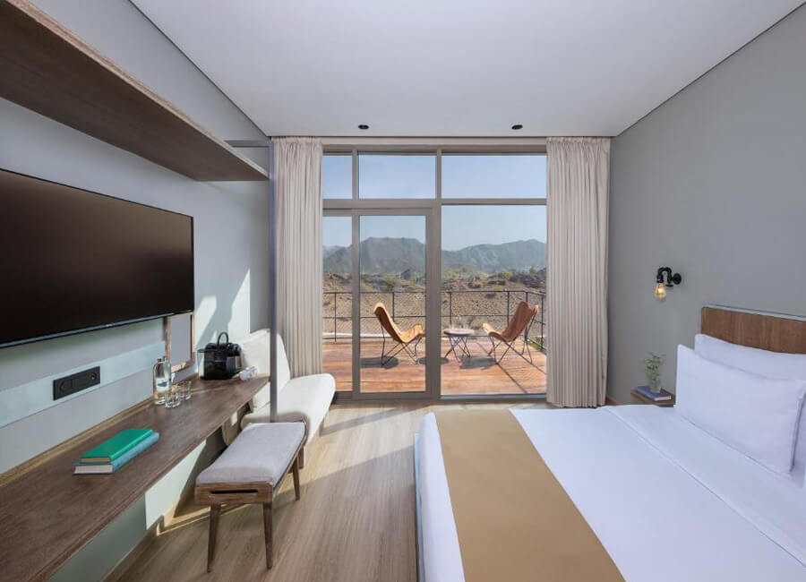 12-luxury-romantic-resort-in-hatta-mountains-damani-lodge-uae