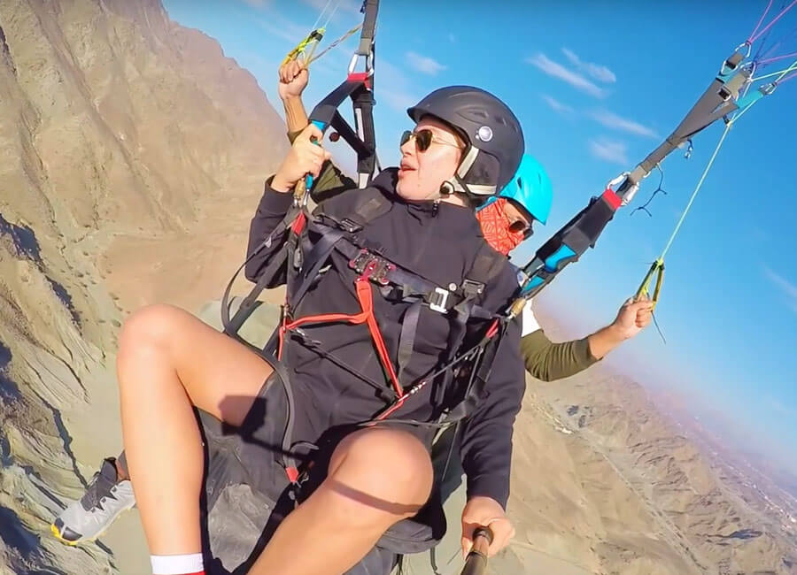 4-thrilling-paragliding-journeys-hatta-wadi-hub-uae